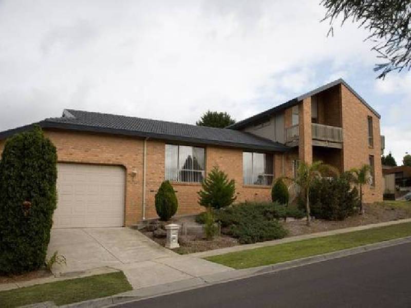 1 Terara Court, Endeavour Hills VIC 3802