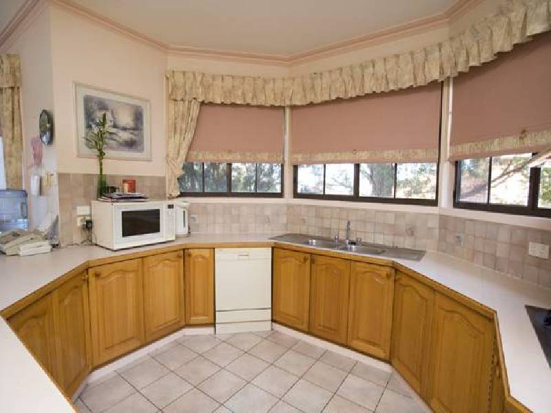 Wilshire Court, Endeavour Hills VIC 3802