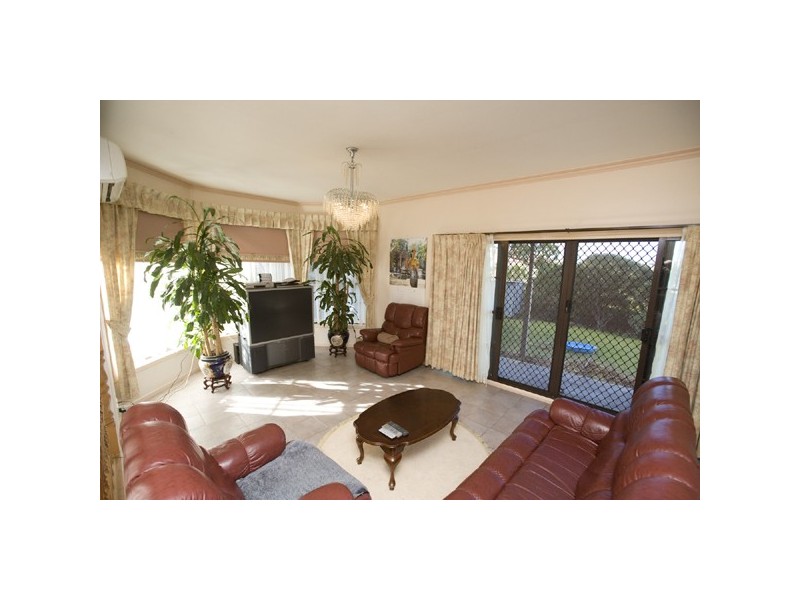 Wilshire Court, Endeavour Hills VIC 3802