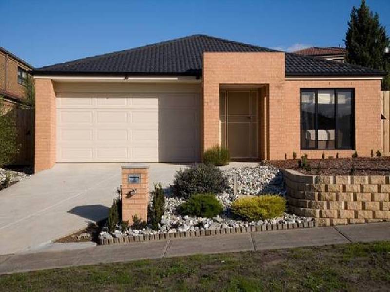 2 Mornmoot Court, Hallam VIC 3803