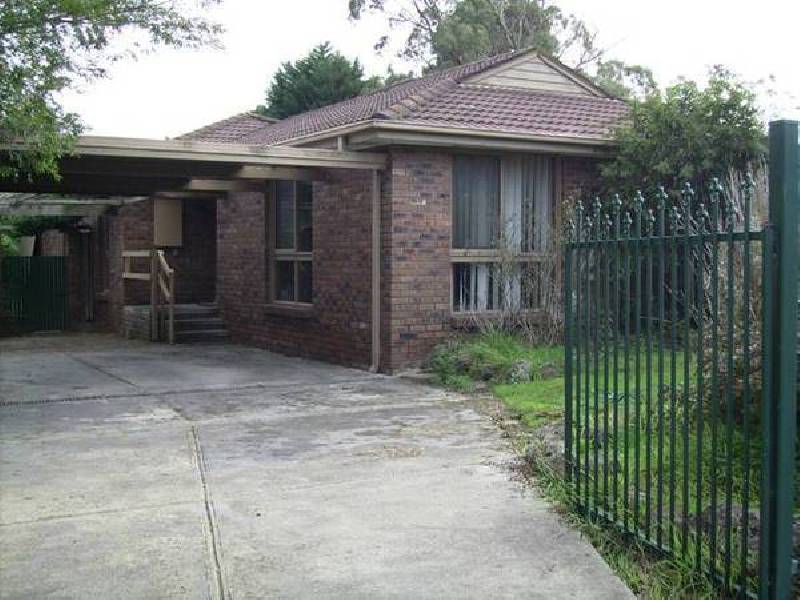 73 Sydney Parkinson Avenue, Endeavour Hills VIC 3802