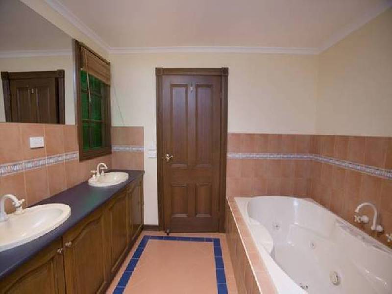 Churchill Park Drive, Lysterfield South VIC 3156