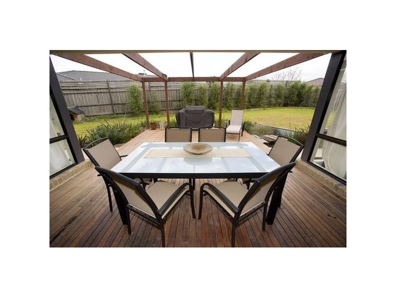 Pevensey Drive, Narre Warren South VIC 3805