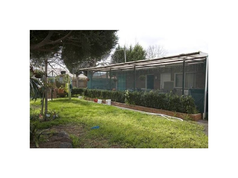 Oak Avenue, Doveton VIC 3177