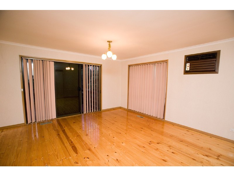 1 Cunningham Drive, Endeavour Hills VIC 3802