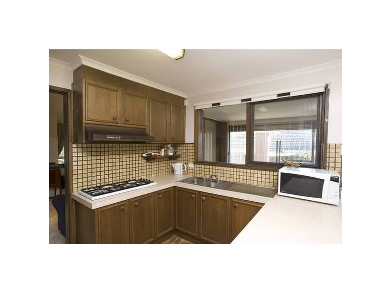 Daniel Solander Drive, Endeavour Hills VIC 3802