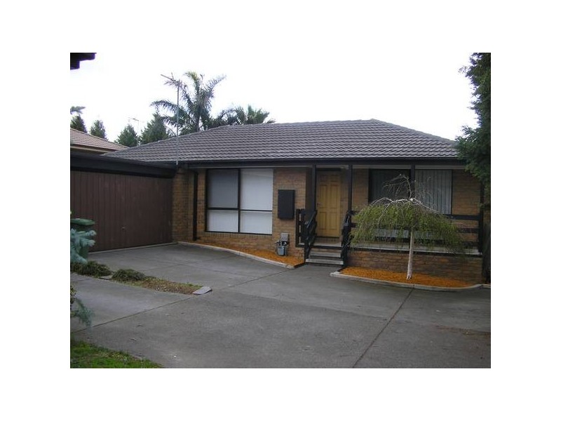 2/48 Arthur Phillip Drive, Endeavour Hills VIC 3802