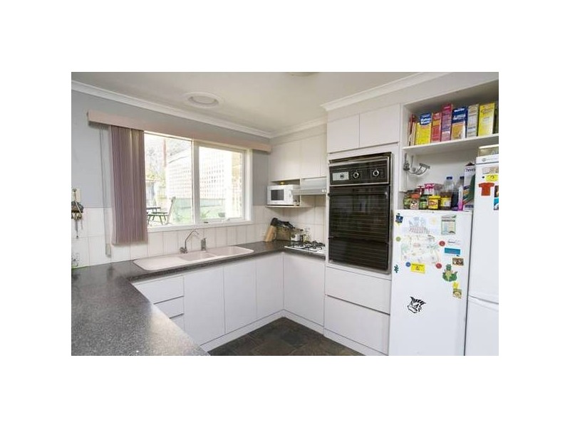 2 Mildura Court, Endeavour Hills VIC 3802