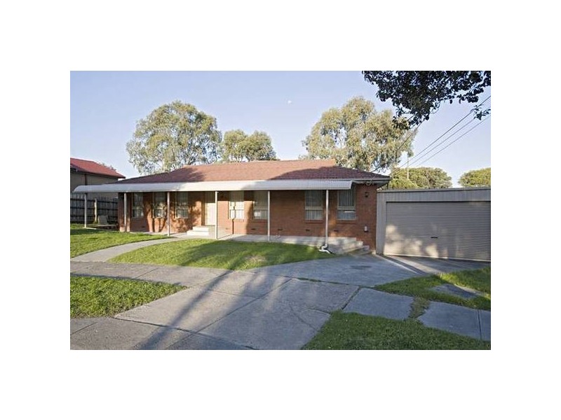42 Aldridge Street, Endeavour Hills VIC 3802