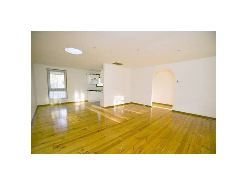 42 Aldridge Street, Endeavour Hills VIC 3802