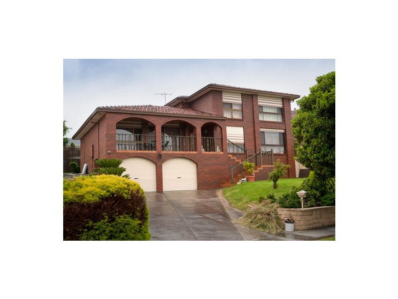 22 Monkhouse Drive, Endeavour Hills VIC 3802