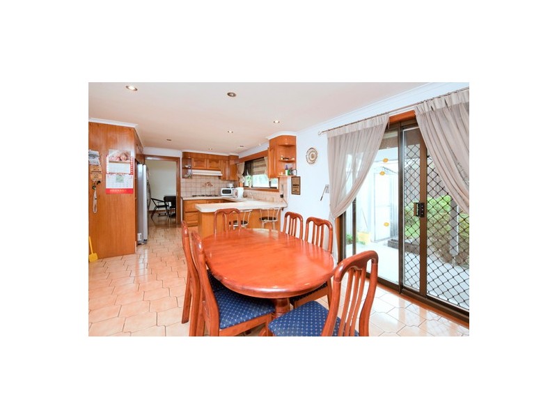 22 Monkhouse Drive, Endeavour Hills VIC 3802