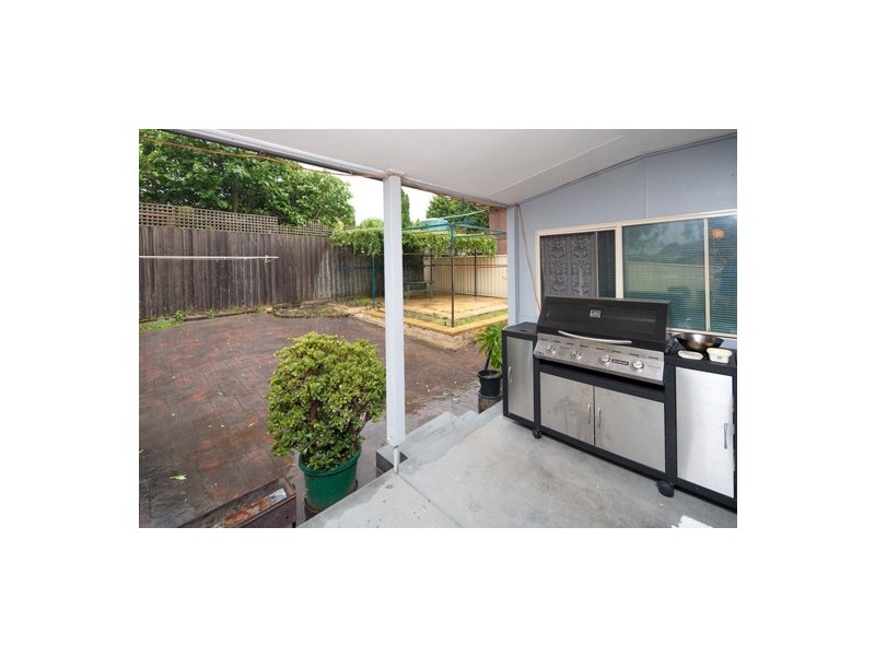 22 Monkhouse Drive, Endeavour Hills VIC 3802