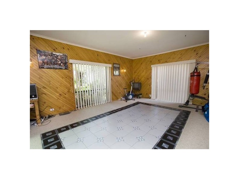 1 Mckillop Place, Endeavour Hills VIC 3802