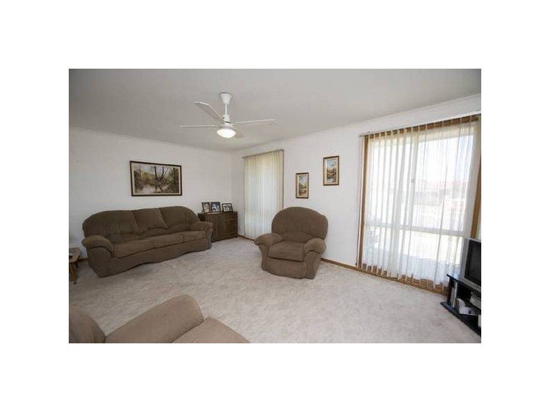 1/2 Bramwell Close, Endeavour Hills VIC 3802