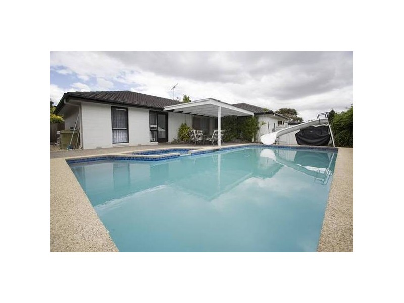 7 Hughes Close, Endeavour Hills VIC 3802