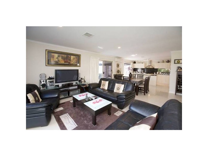 9 Parramatta Place, Berwick VIC 3806