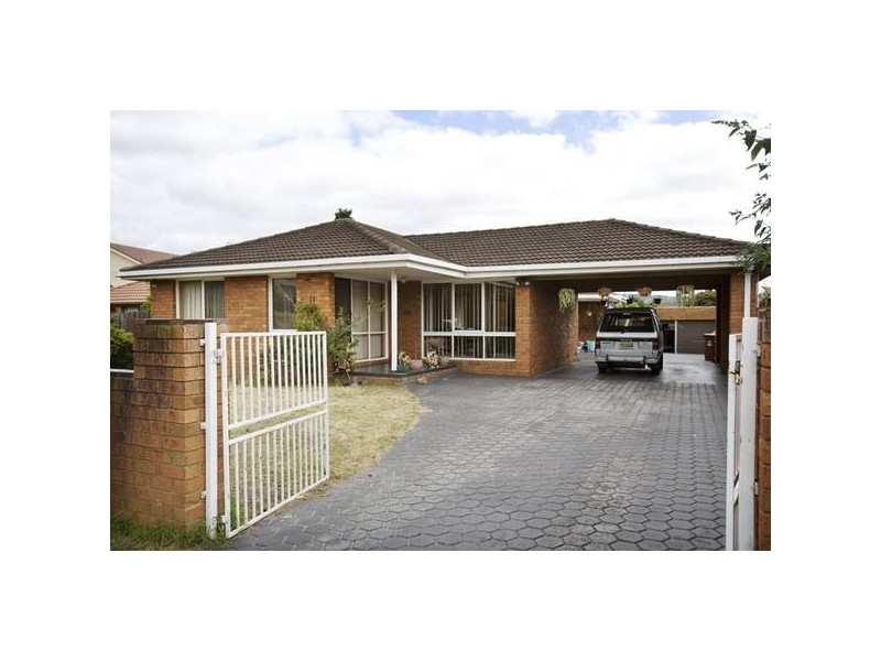 11 Elsworthy Court, Endeavour Hills VIC 3802