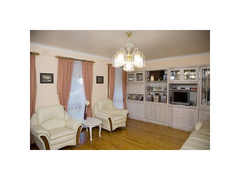 2 Throsby Court, Endeavour Hills VIC 3802