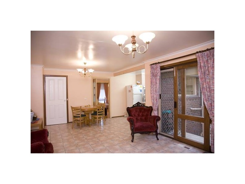 2 Throsby Court, Endeavour Hills VIC 3802