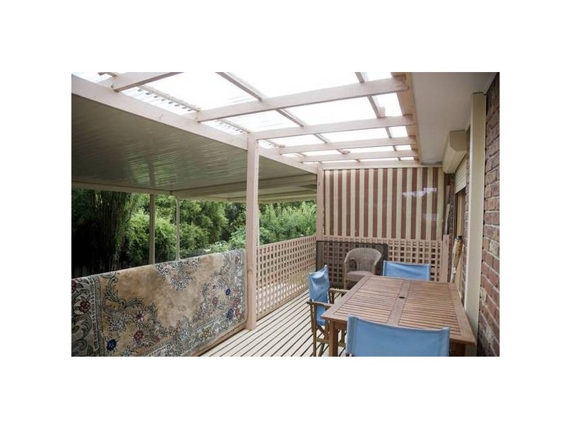 2 Throsby Court, Endeavour Hills VIC 3802