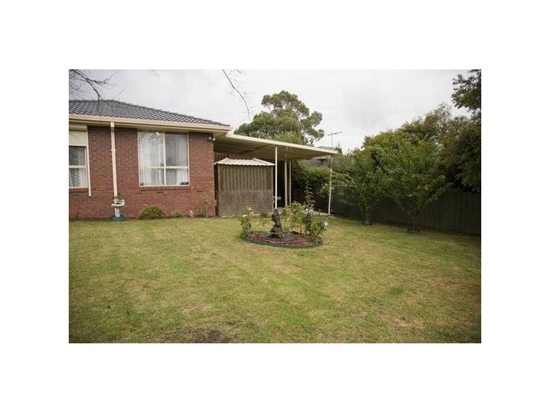 2 Throsby Court, Endeavour Hills VIC 3802