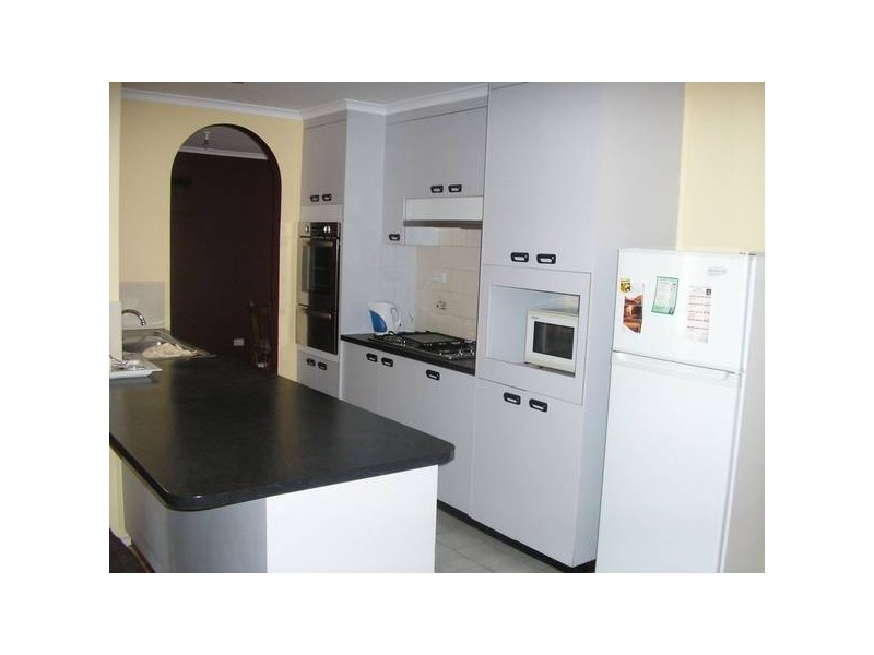 12 NEVIS COURT, Endeavour Hills VIC 3802