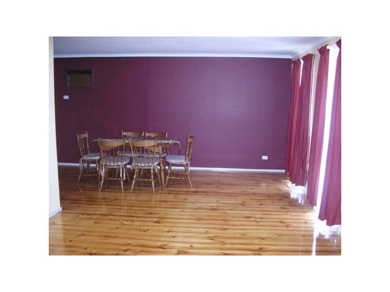 12 NEVIS COURT, Endeavour Hills VIC 3802