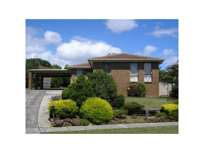 11 RAMSAY COURT, Endeavour Hills VIC 3802