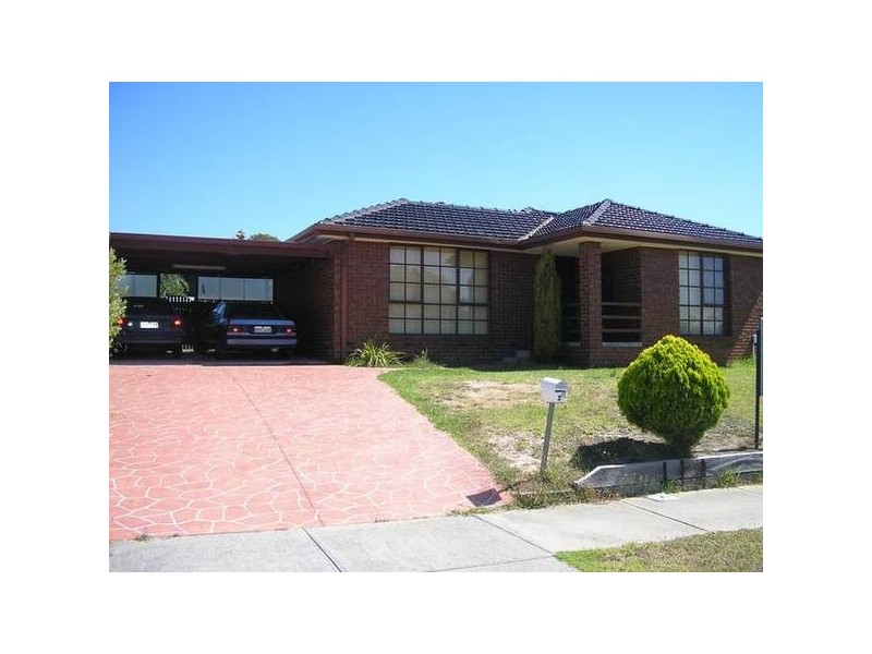 3 STRUAN AVENUE, Endeavour Hills VIC 3802