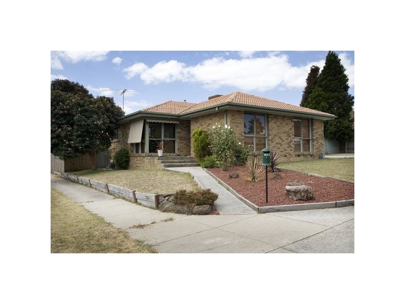 58 Crossdale Rise, Endeavour Hills VIC 3802