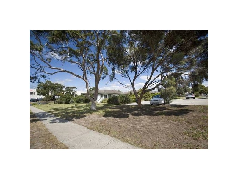 48-50 Monkhouse Drive, Endeavour Hills VIC 3802