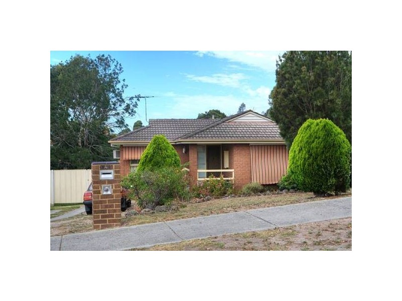 4 Grove End Road, Endeavour Hills VIC 3802