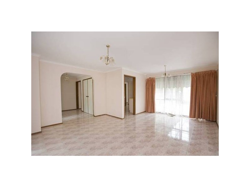 10 Gore Rise, Endeavour Hills VIC 3802