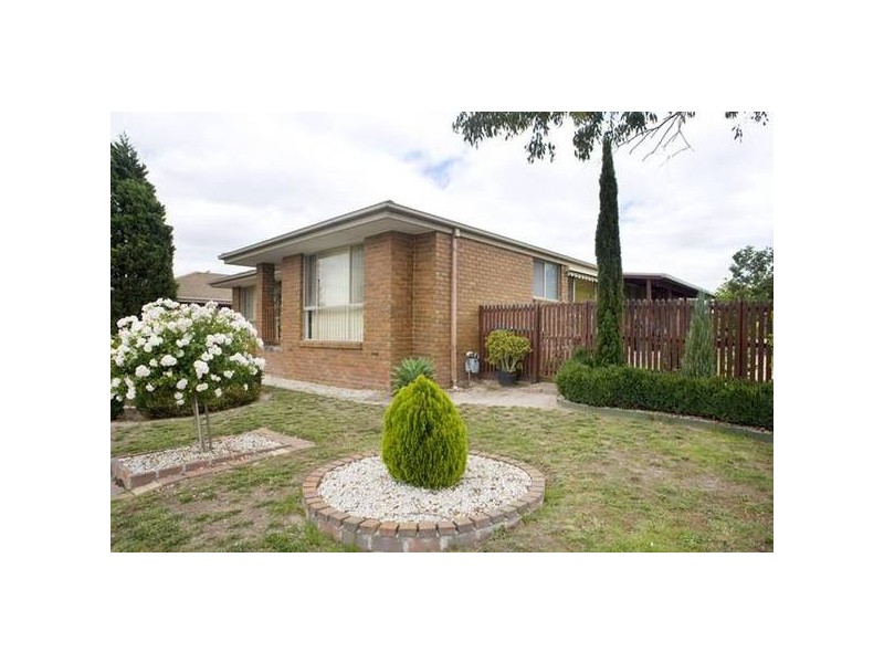29 Verona Drive, Hampton Park VIC 3976