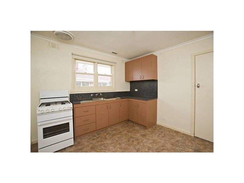 4a Dunearn Road, Dandenong North VIC 3175