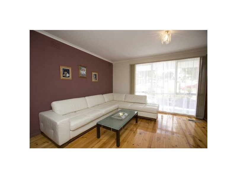 6 Waintree Court, Endeavour Hills VIC 3802