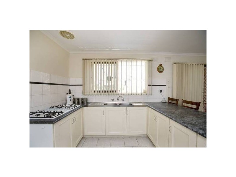 6 Waintree Court, Endeavour Hills VIC 3802