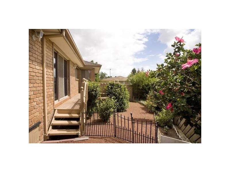 88 Thomas Mitchell Drive, Endeavour Hills VIC 3802
