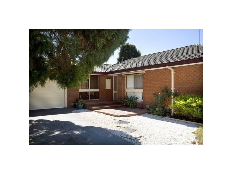 33 Cheam Street, Dandenong North VIC 3175