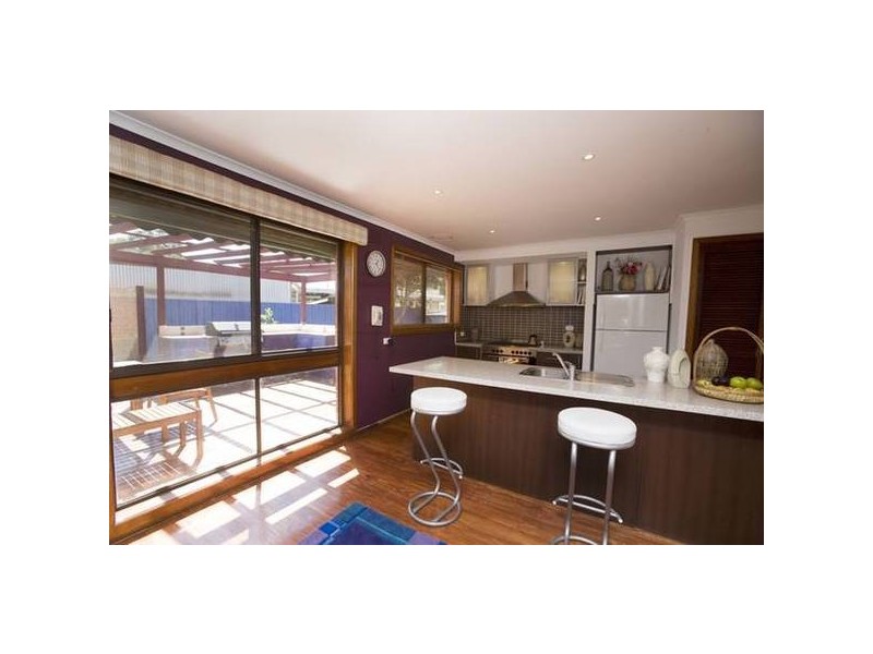 33 Cheam Street, Dandenong North VIC 3175