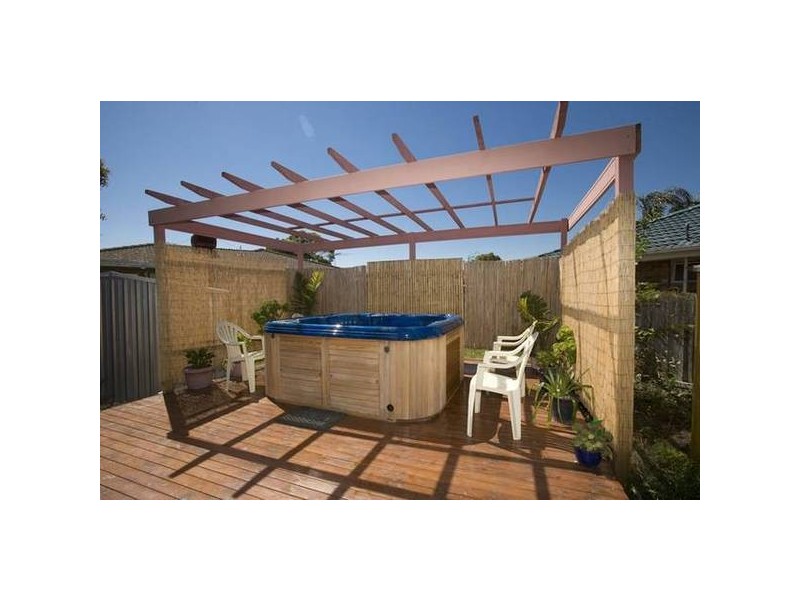 33 Cheam Street, Dandenong North VIC 3175