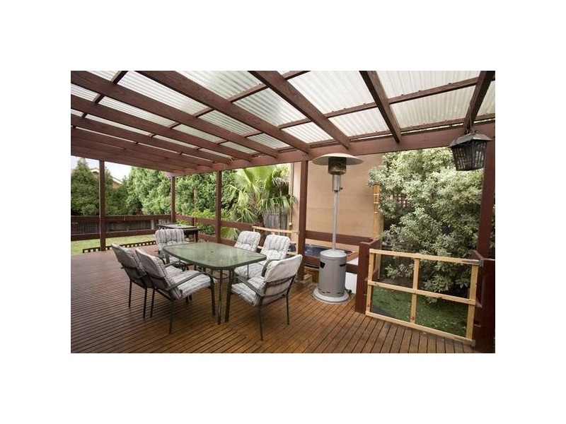 46 Denton Drive, Endeavour Hills VIC 3802