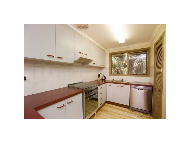 46 Denton Drive, Endeavour Hills VIC 3802