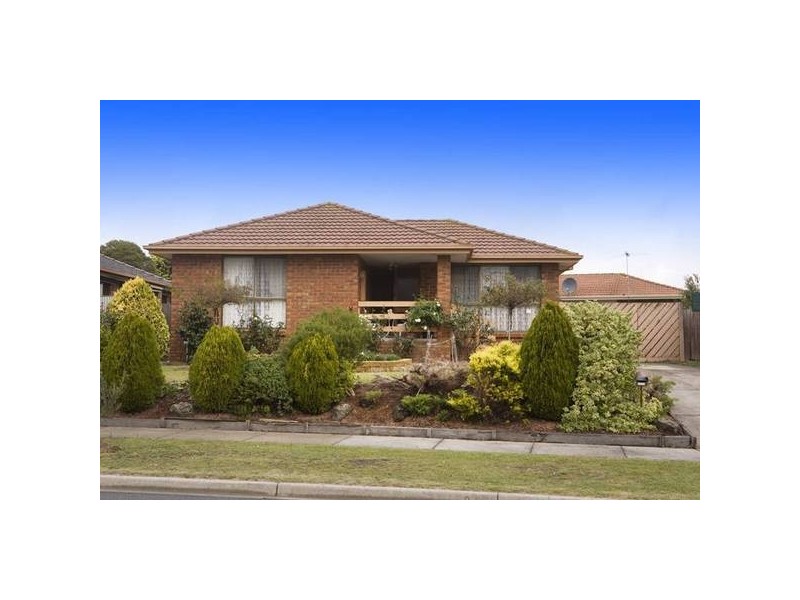 5 Struan Avenue, Endeavour Hills VIC 3802