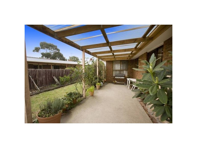 5 Struan Avenue, Endeavour Hills VIC 3802