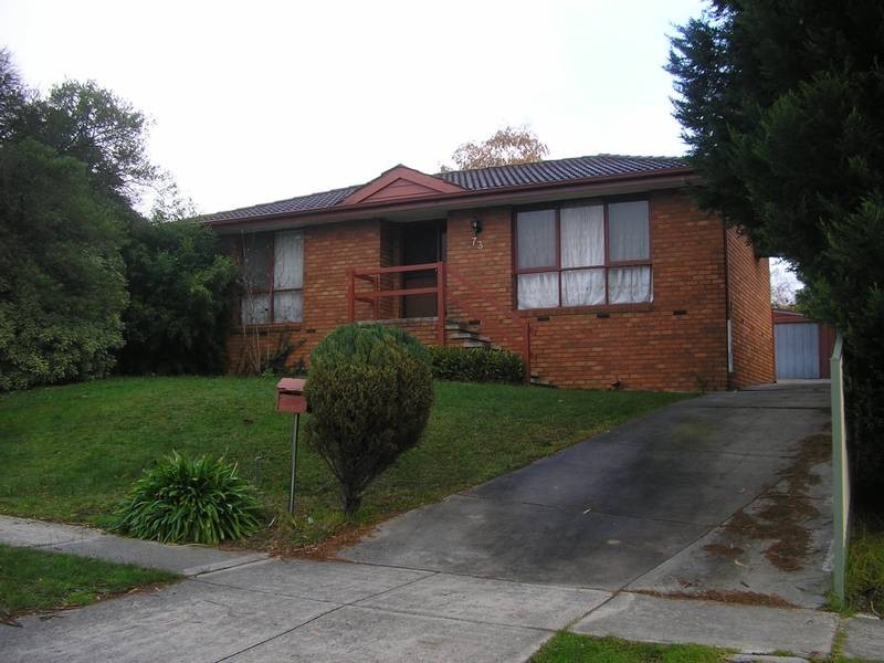 73 John Fawkner Drive, Endeavour Hills VIC 3802