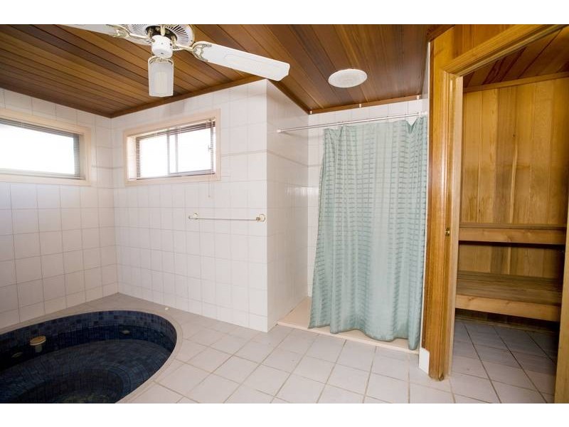 7 Mathew Retreat, Endeavour Hills VIC 3802