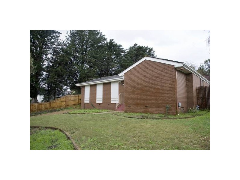 12 Cheater Court, Endeavour Hills VIC 3802