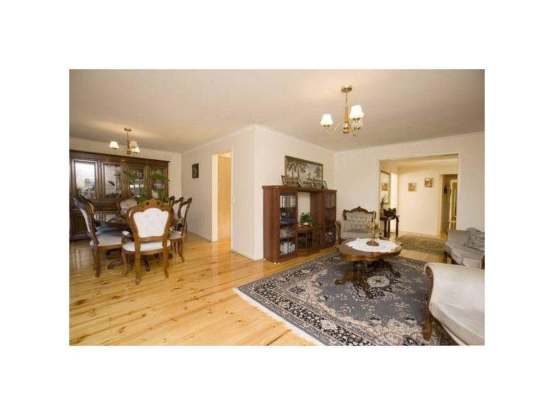 12 Cheater Court, Endeavour Hills VIC 3802